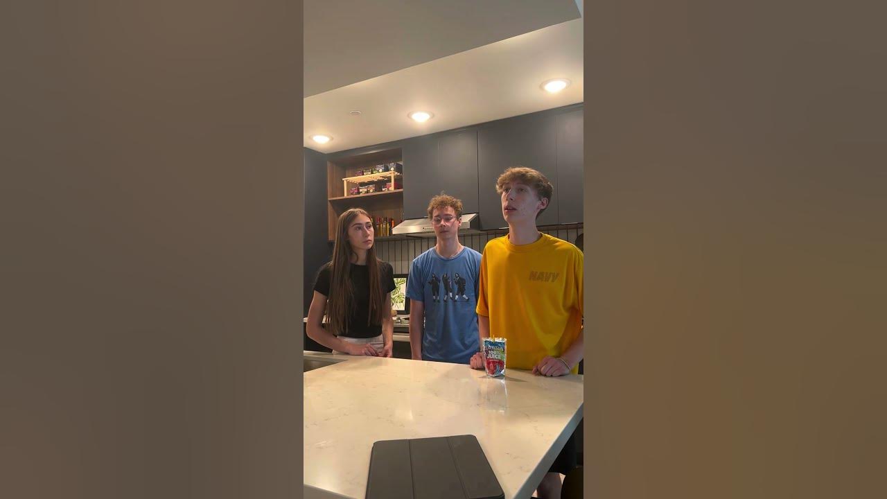 Kitchen harmony, When The Party’s Over #singing #singingvideos #whenthepartysover #billyeilish