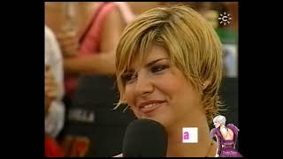 Pasión Vega - Entrevista en el programa &quot;Contraportada&quot; durante la Feria de Málaga (2001)