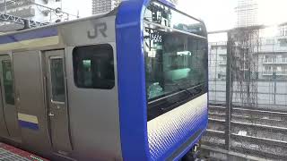 E235系F-27編成　武蔵小杉駅発車