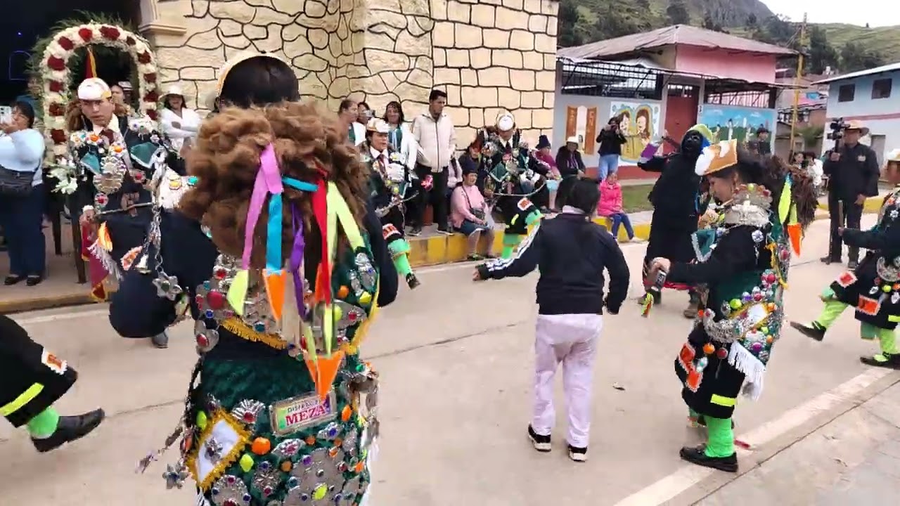 danza el BAILE VIEJO al estilo cajamarquilla ( orquesta parrandera )