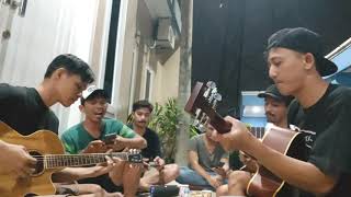 Download Lagu COVER ST12 RASA YANG TERTINGGAL MP3 Download Lagu COVER ST12 RASA YANG TERTINGGAL MP3