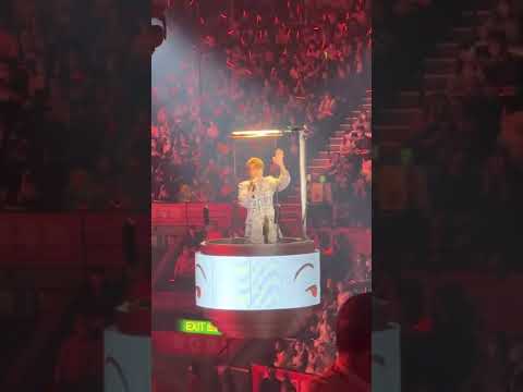 張敬軒-酷愛@The Next 20 HINS Live In Hong Kong張敬軒演唱會