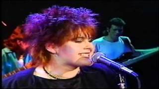 More Alison Moyet sings with Little Sister - Rare early TV appearance