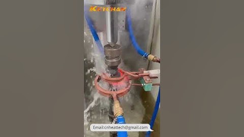 Vertical induction hardening machine for camshaft