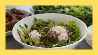 Vietnamese Vermicelli Bowl with Lemongrass Beef (bun bo xao)