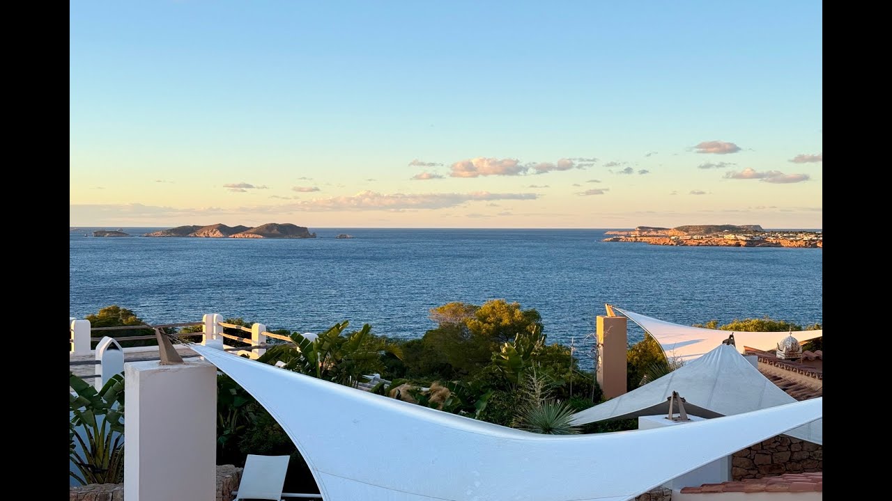 Two Charming Villas Close to the Beach with Private Pool and Stunning Panoramic Views - ref. 1871