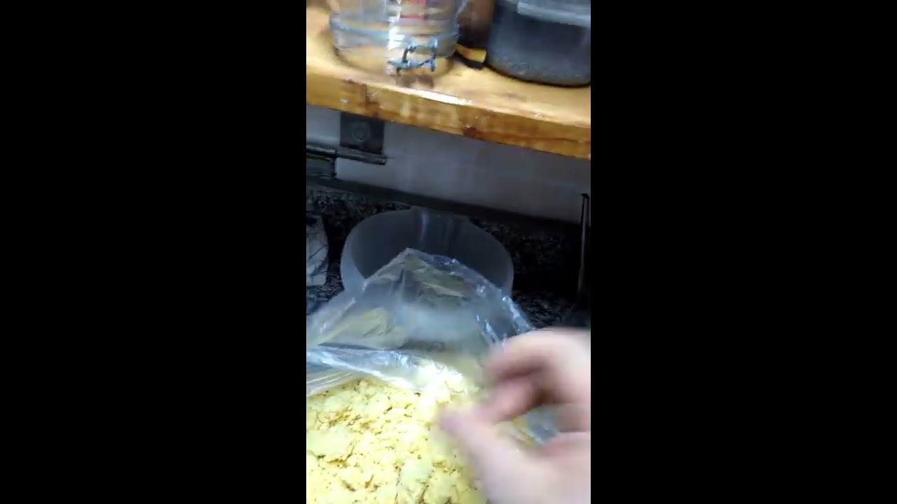 Ricetta impasto base per la pasta trafilata al torchio