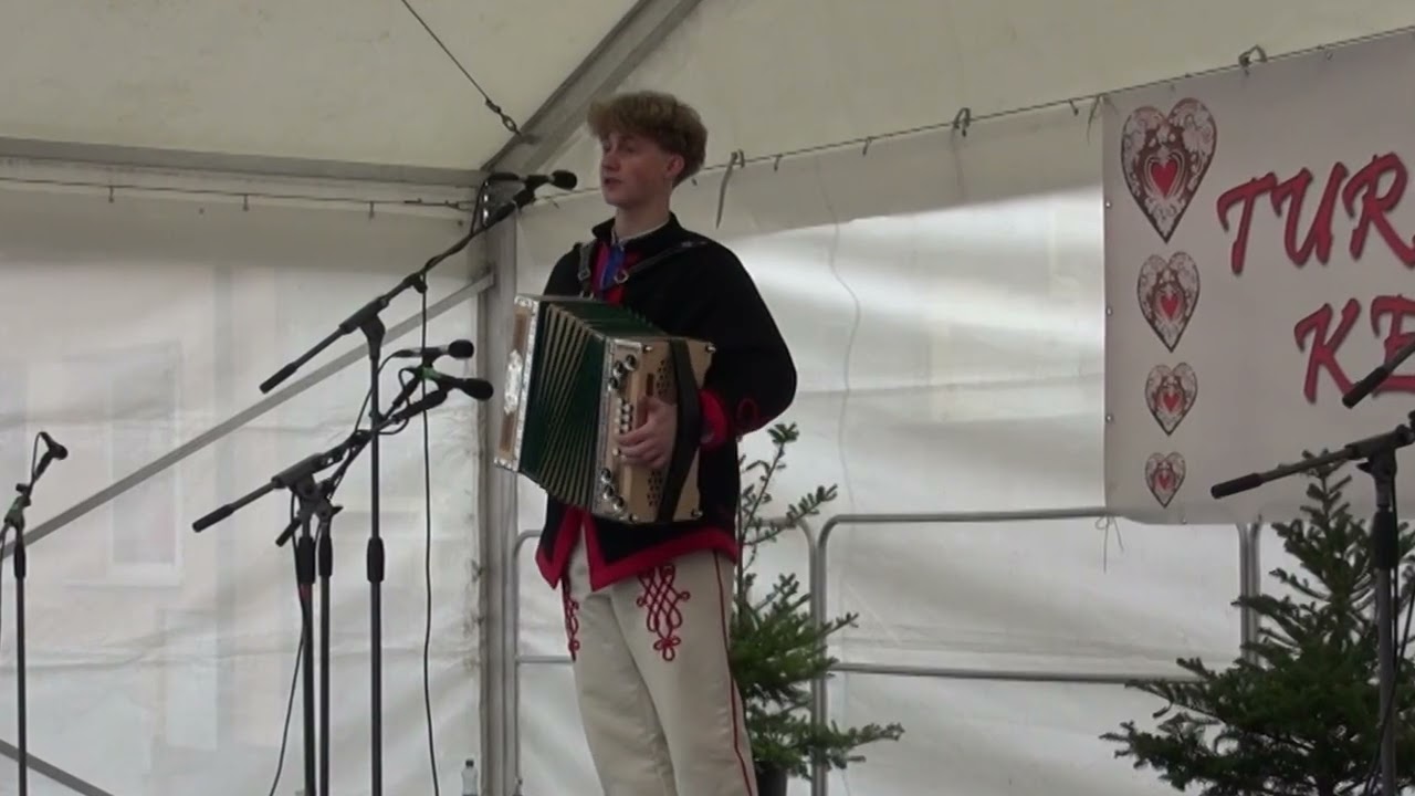 VIANOČNÉ TRHY A TURZOVSKÝ KERMAŠ - ADAM GAJDIČIAR