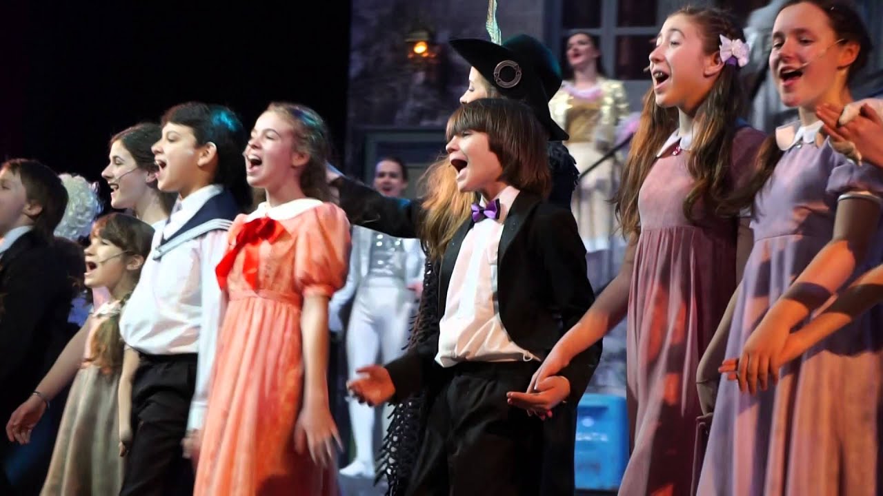 Мюзикл "Баллада о маленьком сердце", финальная песня - YouTube