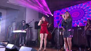 Paula Zuleta y Adriana Chamorro con Las Divas All Stars en Tampa