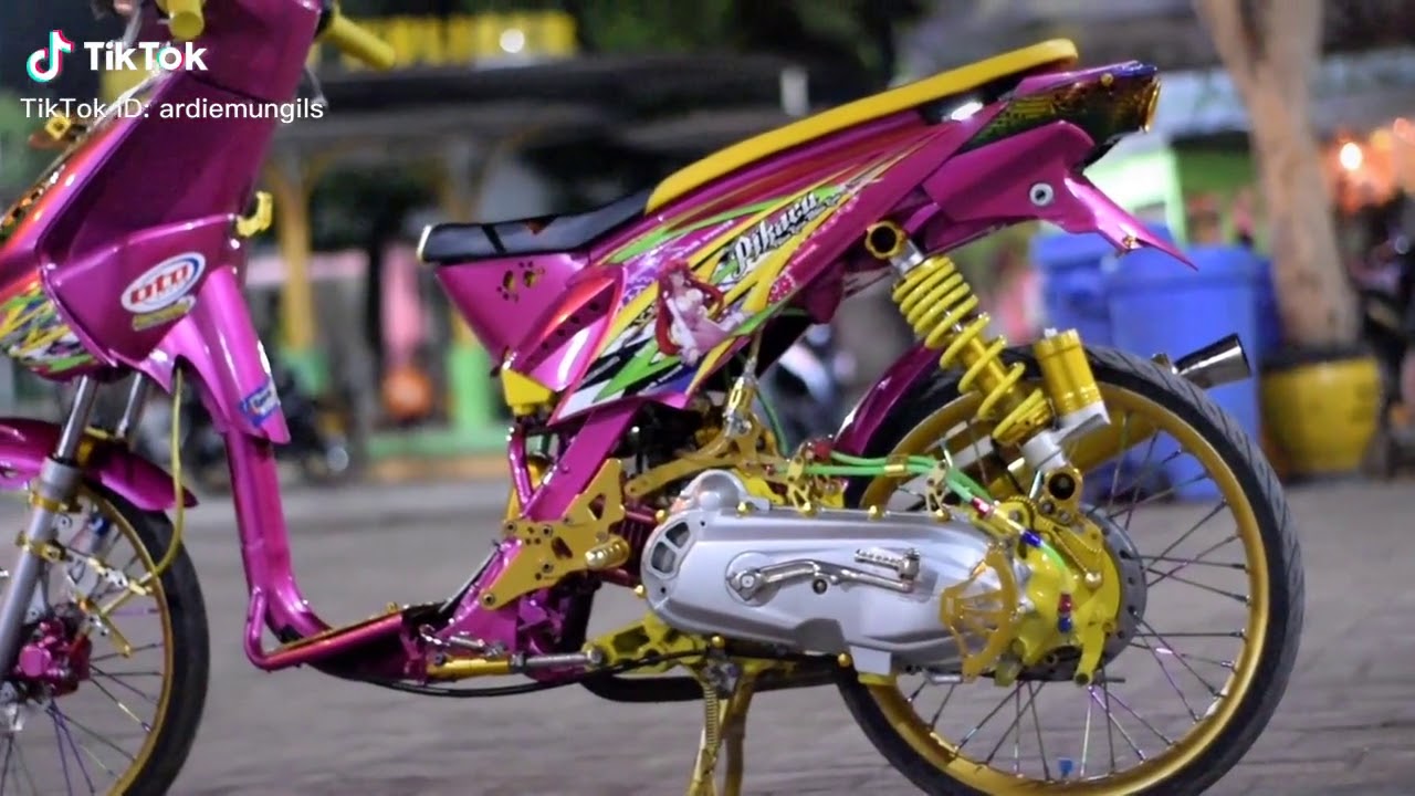 Kontes motor terbaru YouTube