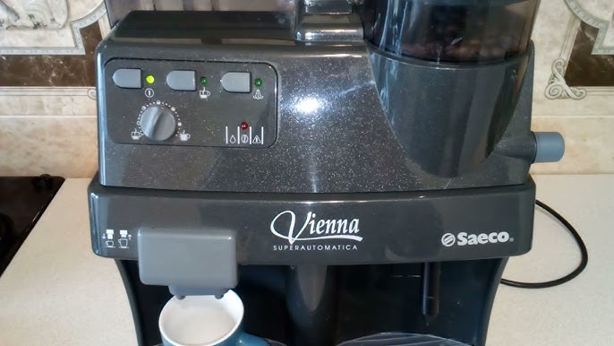 Из резервуара для воды PhilipsSaeco не поступает вода