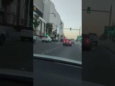 حالات واتس اب ودعت من عمري سنين