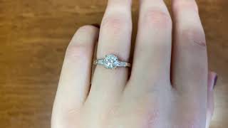 1.24 Carat Diamond 18k Gold - Old Pond Ring - Hand Video