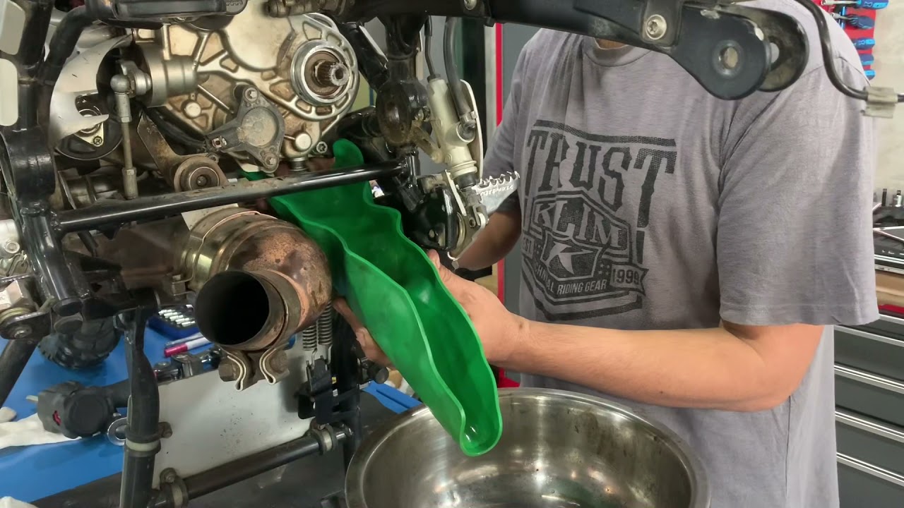 R1200GS Gearbox seal replacement YouTube