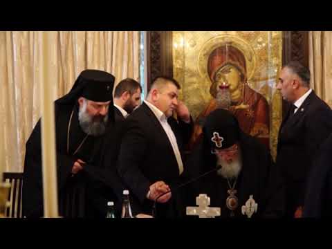 საპატრიარქო სასულიერო პირებს მიმართავს,  პირადი მოსაზრებების გამოთქმისგან თავი შეიკავონ