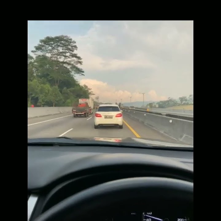 story wa berkendara di tol cipularang #shorts #storywa #mitshubishipajero