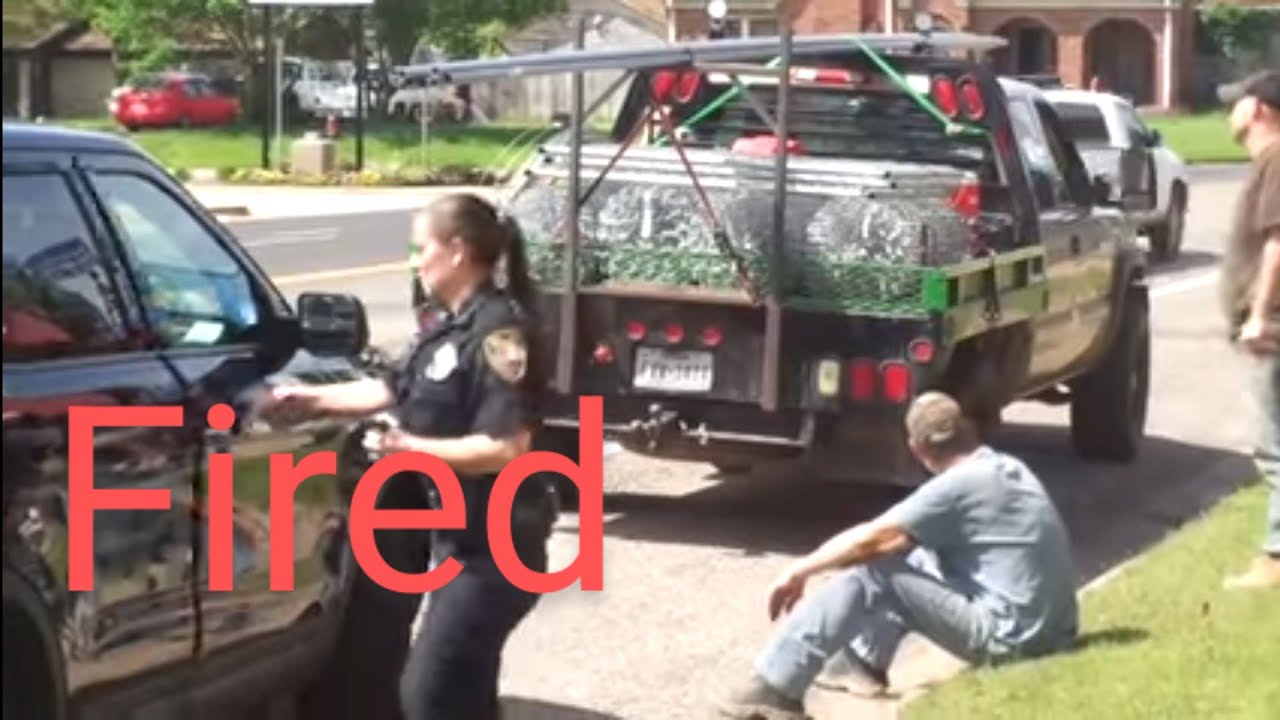She Grabs A$$ Violates Citizens Hawkins Texas Police cop watch sit on the curb