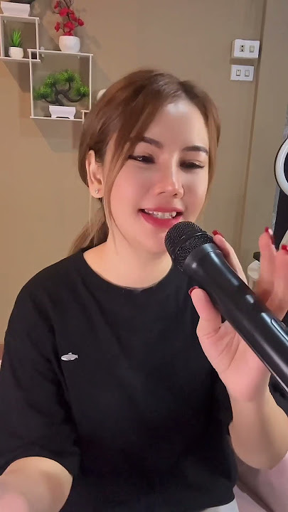 มาร้องเพลงกล่อมทุกคนนอนค่ะ #แพชชี่ #ร้องเพลง #หนึ่งมกรา #พ่อค้าร้านขายส้มตำ #เพลงai #ขำๆ