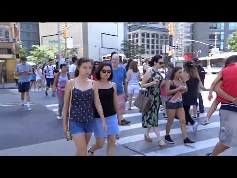 वीडियो: अमेरिका में आम लोग कैसे रहते हैं