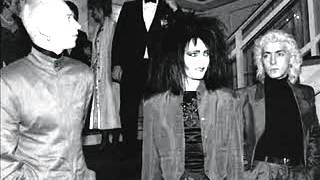 Siouxsie &amp; The Banshees - Trust In Me (Greek Theatre 1987)
