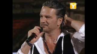 Video thumbnail of "Ricardo Arjona, Desnuda - Tocando Fondo, Festival de Viña 2010"