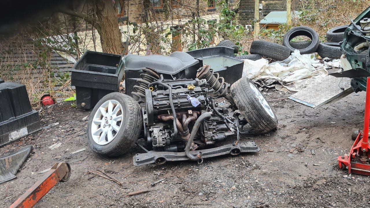 Rover 25 engine and subframe removal in ten minutes!! Yeah? No - YouTube