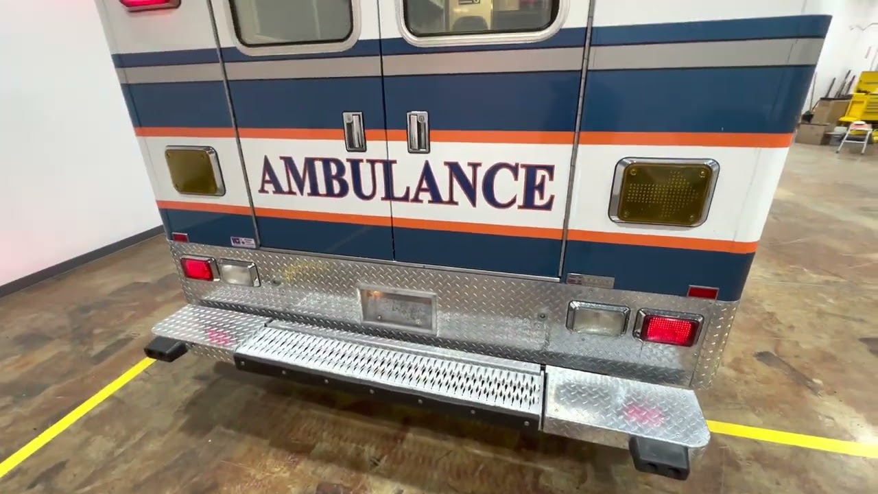 GMC / Chevrolet Kodiak 4500 Ambulance - Pilip Ambulances