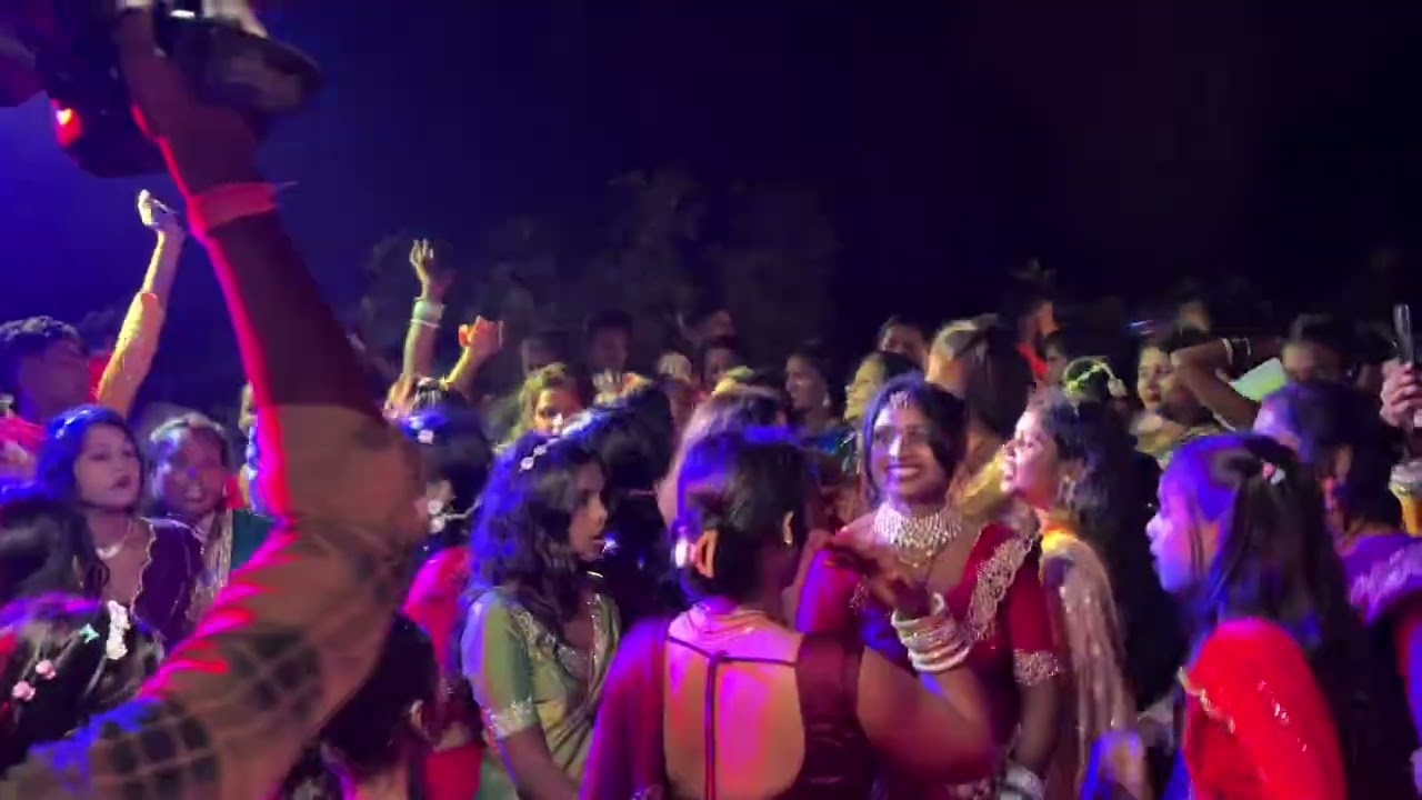 Gaon ka shaadi ka video