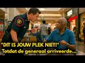 Beveiliger Joeg Oude Zwarte Man Weg Tot Een Generaal Hem Groette En Het Winkelcentrum Stil Viel Beveiliger Joeg Oude Zwarte Man Weg Tot Een Generaal Hem Groette En Het Winkelcentrum Stil Viel