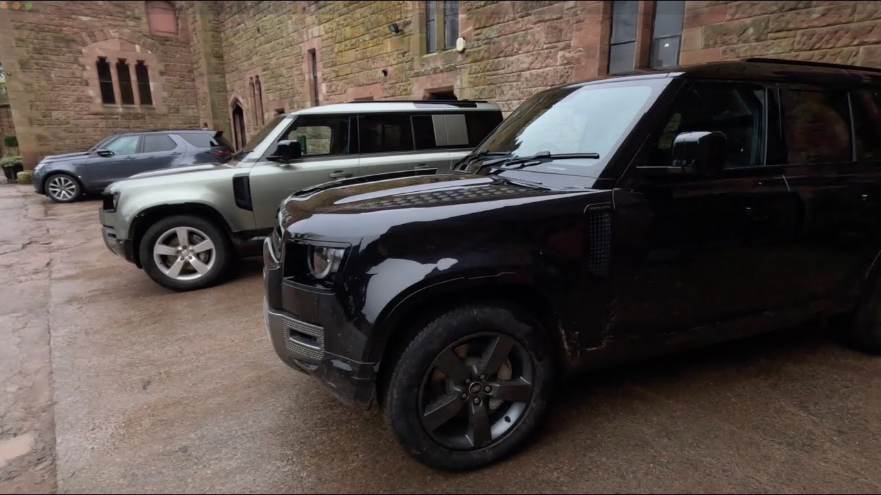 Land Rover Day 3: Off Roading in Cheshire - YouTube