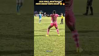 BUAKAW JADI MBAH DUKUN DI ADU PENALTI! 🤣⚽ LAWAN SAMPAI NGEJAR! #viral #lucu #buakaw #fypシ #ngakak