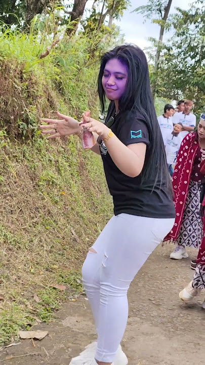 Cece Duro joget apapun tetep cantik #karnaval #viralvideo #shorts #fyp