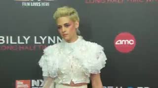 Billy Lynns Long Halftime Walk Red Carpet Movie Premiere Fashion - Kristen Stewart Vin Diesel