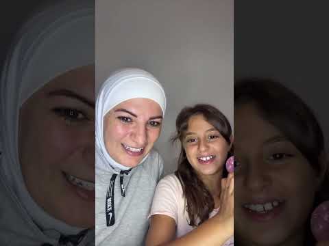 مفاجأة يارا لأحلى جمهور وأحلى الفانزات باللايف اليوم 🔥❤️ منحبكن كتيير كتير وين ما كنتو ❤️❤️