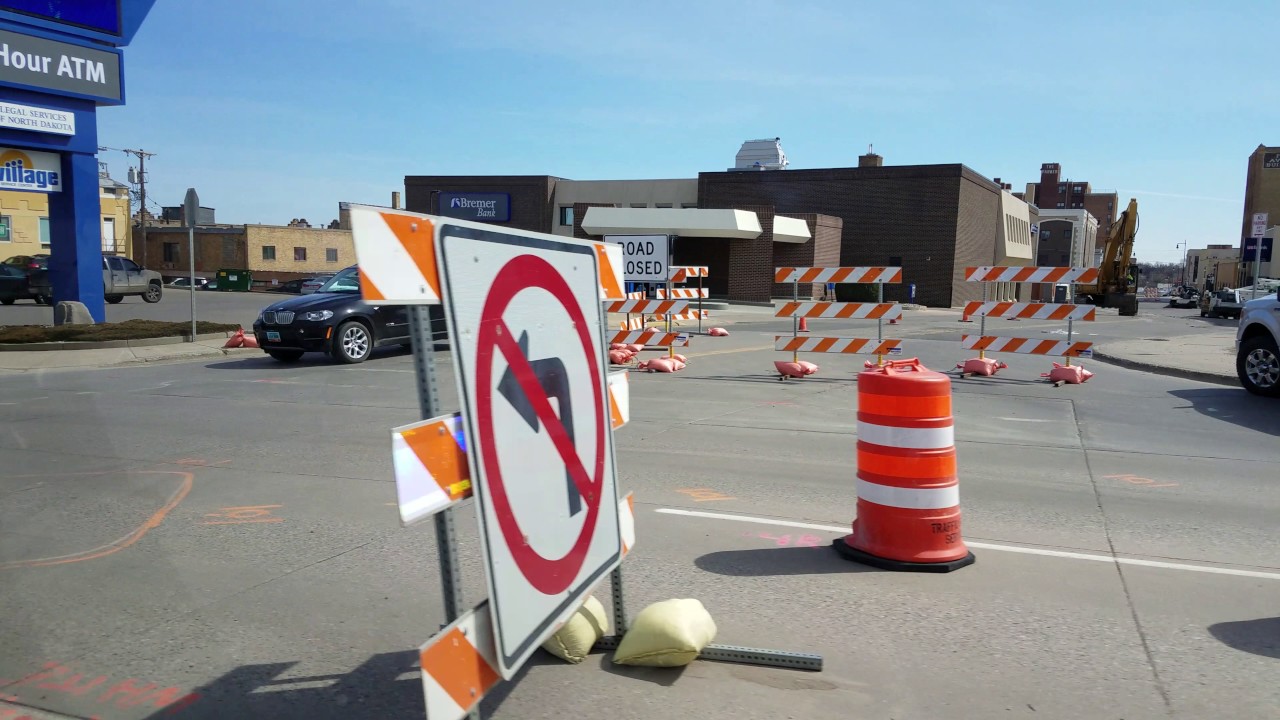Broadway bridge construction Minot, ND 4/17/2017 YouTube