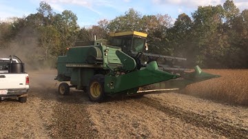 John deere combining soybeans