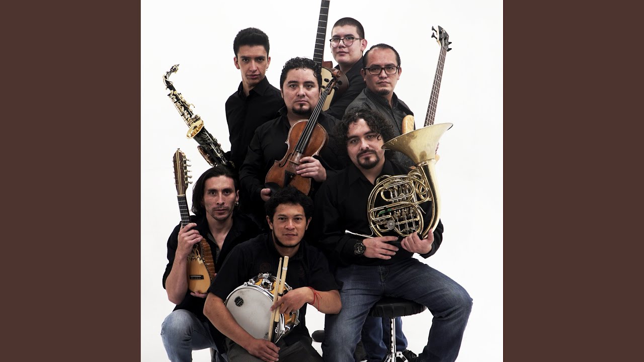 Watch La vuelta del chagra on YouTube