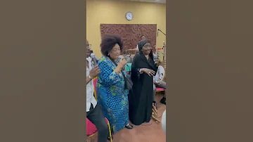 Maman Tshallah Munan Ret Maman Aicha Kone 