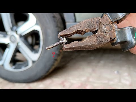 How to repair a tubeless tyre puncture? | Hindi | DIY | TAP Trip
