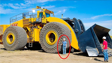 Top 5 Biggest Wheel Loaders in The World | Largest Wheel Loader