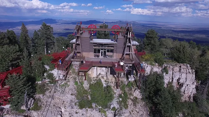 Stunning Footage of the Sandia Peak Tram