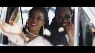 Video thumbnail of "Navio ft King Saha- NKWAGALA OMU"