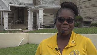 'No one was telling the story' | Jacksonville woman keeps Black history alive through tours