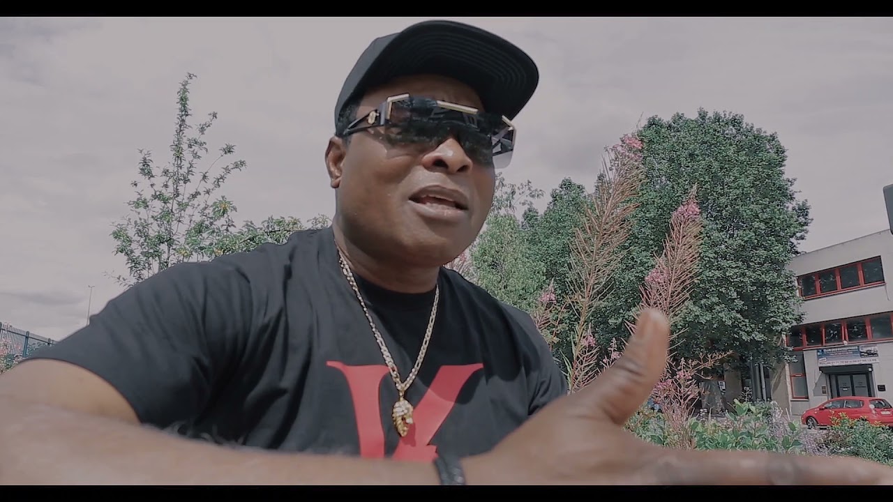 DESOUZA SANTU DANS NIZI DE DILU-DILUMONA