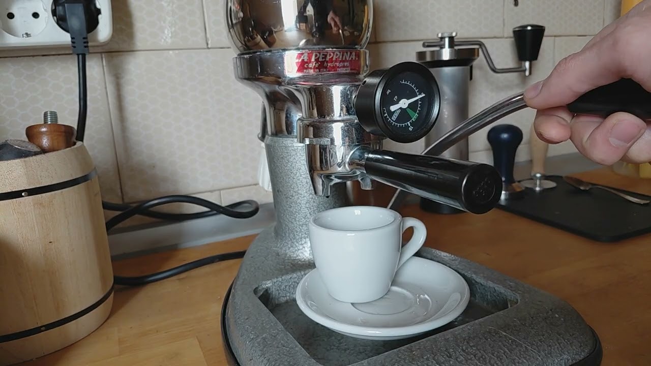 My first spring lever ever: vintage La Peppina by Fe-Ar : r/espresso