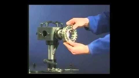 SKF Spherical Roller Bearings with Tapered Bore  Mounting and dismounting