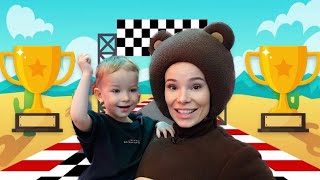 Маленькая Вера - Дядя Федор И Медведь В Игровом Центре Crazy Cart