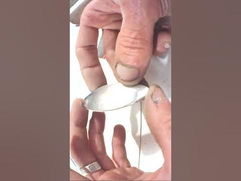 Блесна на щуку из ручки душа #shorts - YouTube