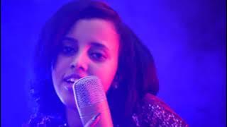 NAJMA NASHAAD I AAMIN  MUSIC VIDEO